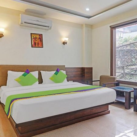 Treebo Trend Trance Ganga Shivpuri ริชิเคช ภายนอก รูปภาพ